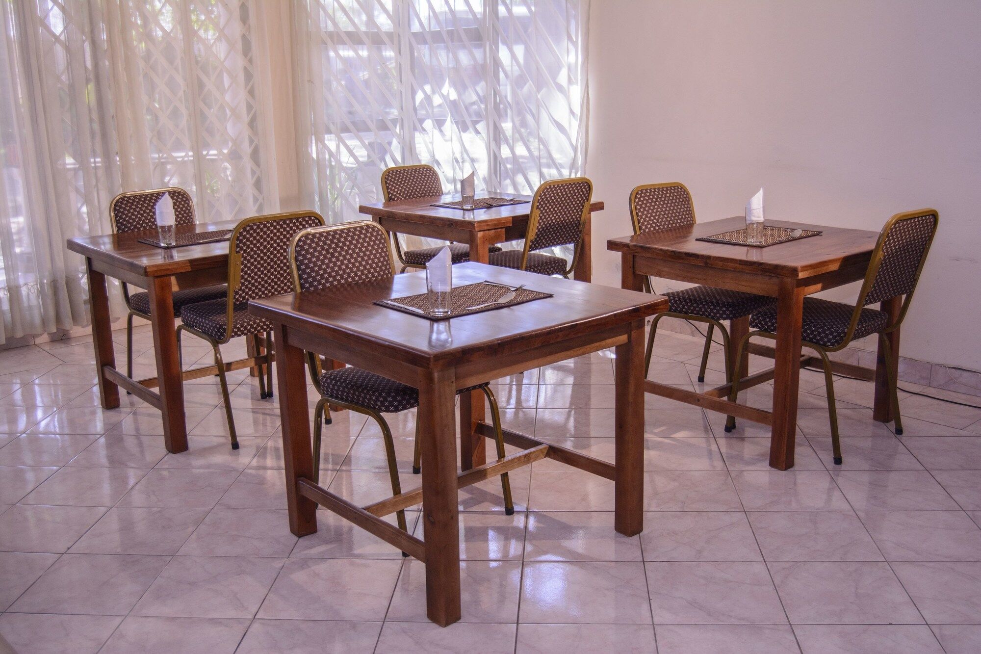 The Palace Guest House Harare Exterior photo